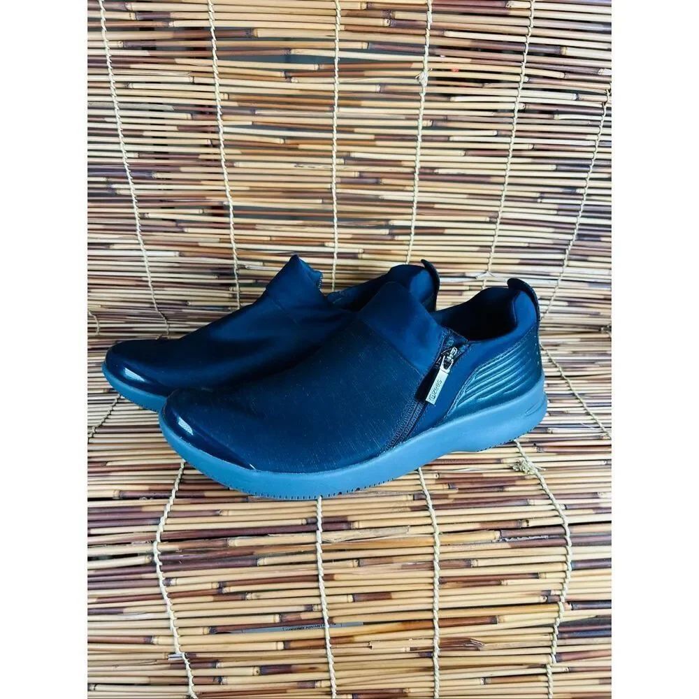 Bzees Size 8.5 Navy Side Zip Shoes